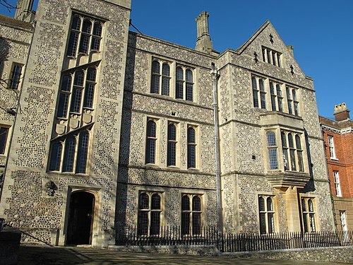 Council Offices, The Castle, Winchester - geograph.org.uk - 3273582.jpg