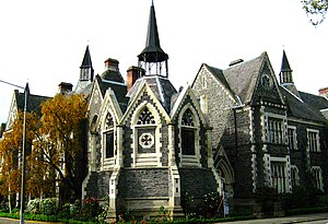 Cranmer Pengadilan, Christchurch, New Zealand.jpg