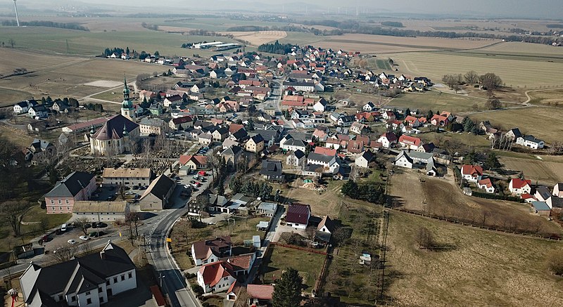 File:Crostwitz Aerial alt.jpg