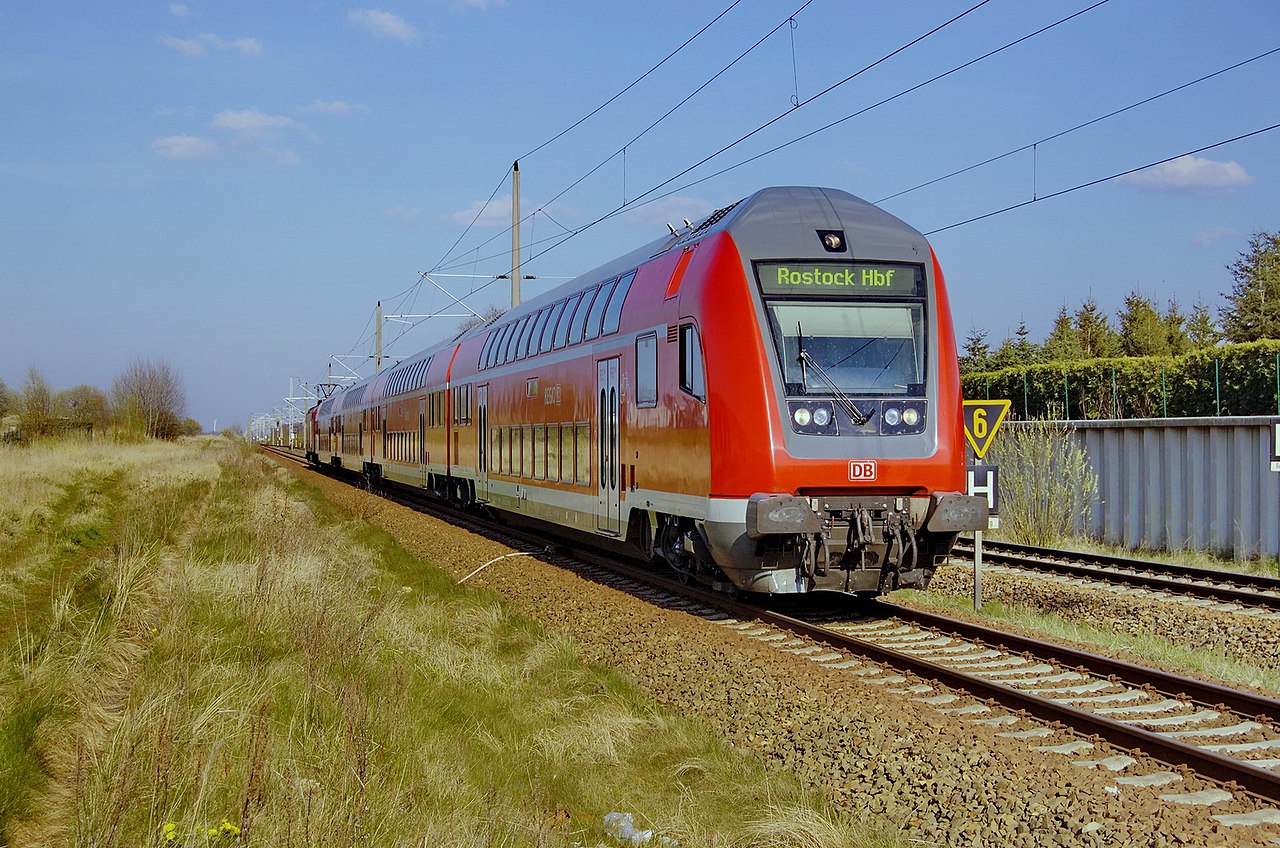 4. Generation Doppelstockwagen in Ribnitz-Damgarten Ost