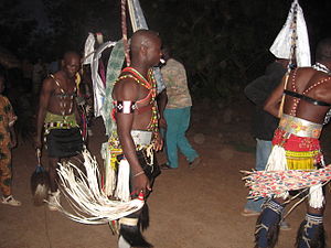 Danseurs Bassari à Kédougou.jpg