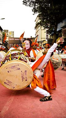 Dhol - Wikipedia