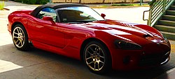 Dodge srt-10 viper.jpg