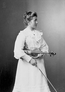Pálma von Pászthory Hungarian woman violinist