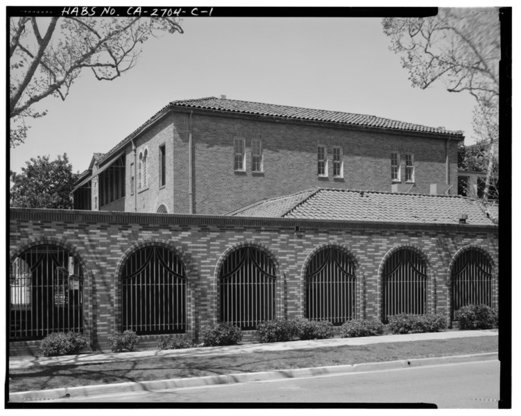 File:EXTERIOR, EAST SIDE VIEW, FACING NORTHWEST - Beverly Vista School, Primary Building, 200 South Elm Drive, Beverly Hills, Los Angeles County, CA HABS CAL,19-BEVHI,3C-1.tif