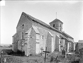 Eglise - Ensemble sud-ouest - Pichanges - Médiathèque de l'architecture et du patrimoine - APMH00019354.jpg