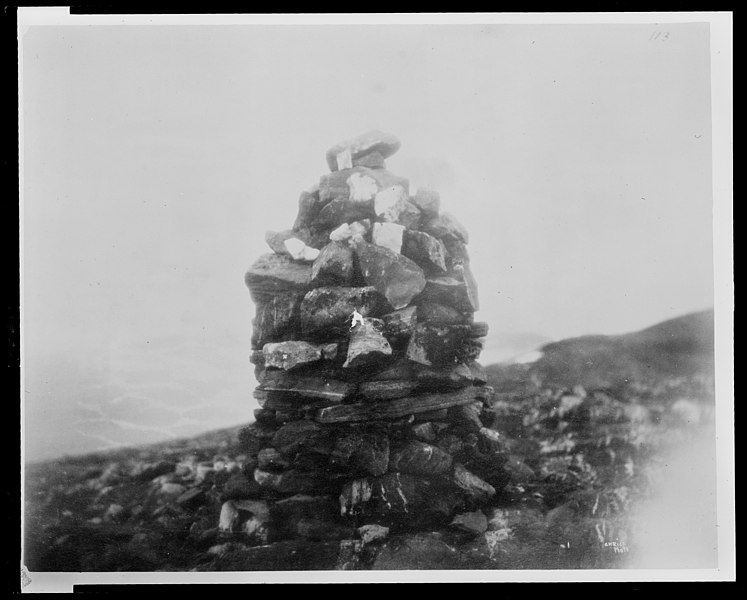 File:English cairn on P.E. Cary Island, July, 1881 - G.W. Rice photo. LCCN2009634177.jpg