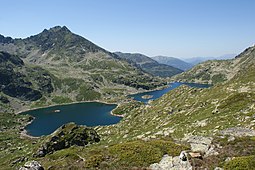 Estany Segon i förgrunden, Estany Primer i bakgrunden