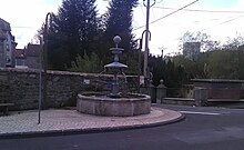 Fichier:Fontaine_des_Asniers.jpg