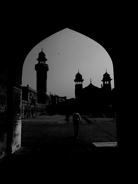 File:Front view of Wazir Khan Masjid.jpg