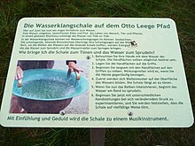 Panneau décrivant la Wasserklangschale.