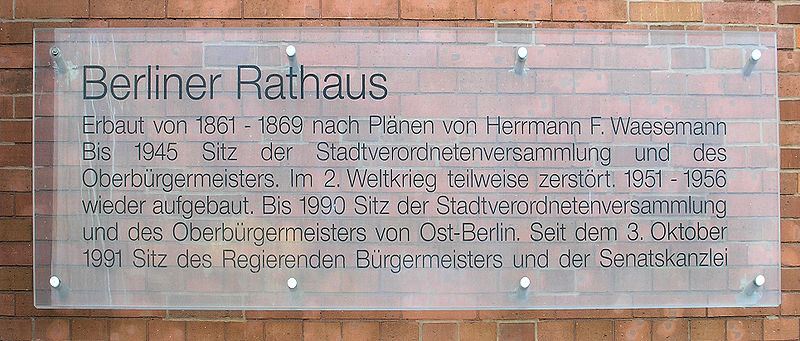 File:Gedenktafel Rathausstr 15 (Mitte) Berliner Rathaus.jpg