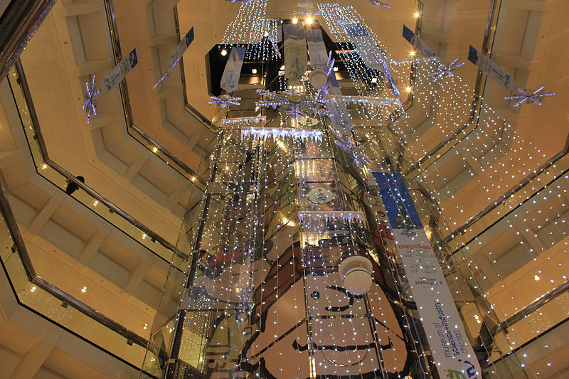 File:Gfp-illinois-chicago-water-tower.jpg