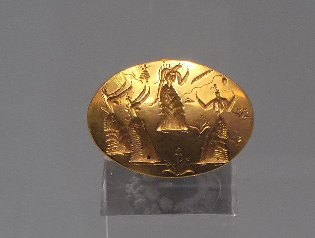 Minoan gold seal ring from Isopata