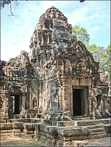 Gopura du temple Ta Som (Angkor) (6973281033).jpg