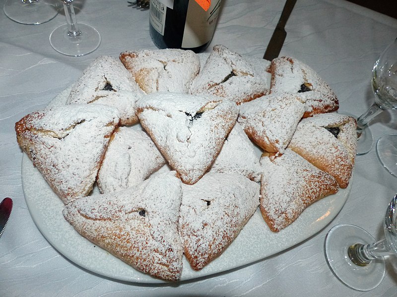 File:Hamantaschen Purim Dresden (1).JPG