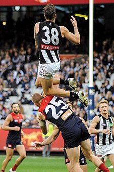 Jeremy Howe of Collingwood taking a spectacular mark in 2017.