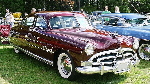 1951 Hudson Hornet (4-door sedan)