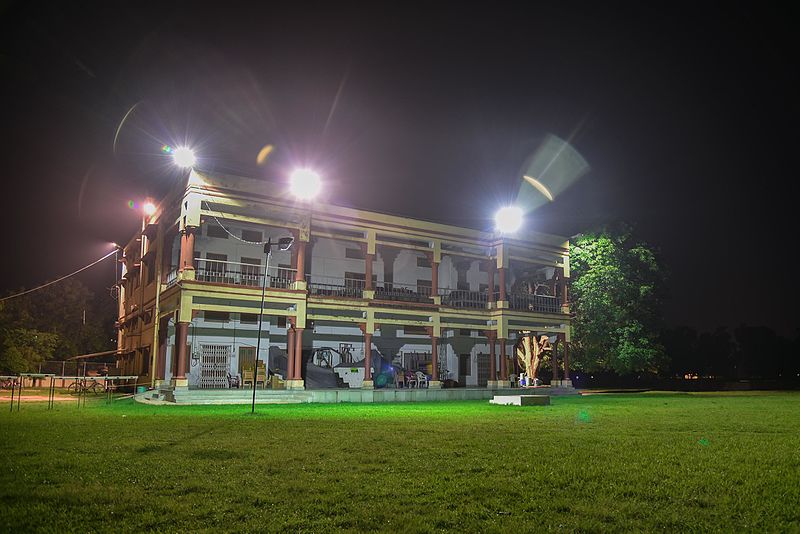 File:IIT BHU Gymkhana.jpg