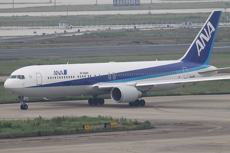 File:JA618A Boeing 767 ANA (7338815268).jpg