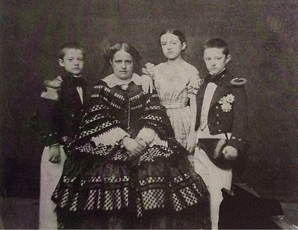 Januária with her children Luigi, Maria Isabella and Filippo, c. 1850.