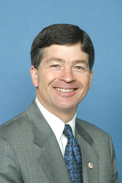 Fil:Jeb Hensarling, official Congressional photo portrait.jpg