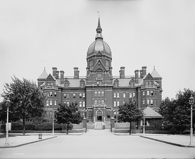 Johns Hopkins Hospital, c. 1890–1910