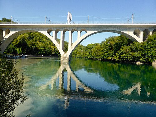 Genève, pont à la jonction de l'Arve et du Rhône