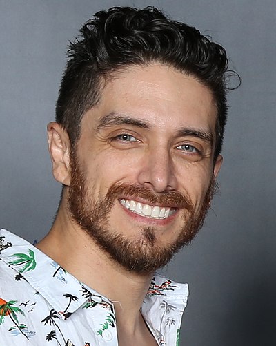 Josh Keaton Net Worth, Biography, Age and more