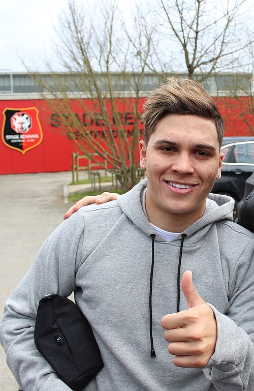 Quintero during his time with Rennes in 2016