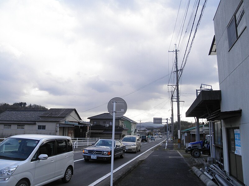File:Kamotown Okazaki 中縄手 Kizugawacity Kyotopref Naraprefectural and Kyotoprefectural road 44 Nara Kamo line.JPG