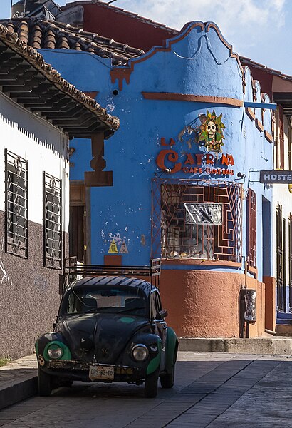 File:La Catrina Posada and Café.jpg