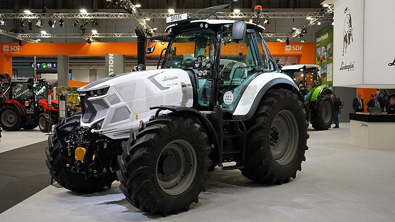 File:Lamborghini Spark 165 VRT Agritechnica 2019 - Front and left side.jpg