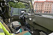 Terénní automobil Land Rover 130 Military A4 Kajman z výzbroje Armády České republiky. Vystaveno 14. října 2014 při příležitosti oslav 95. výročí vzniku Generálního štábu AČR.