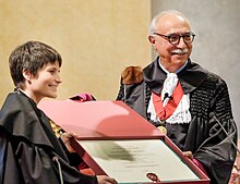 Samantha Cristoforetti riceve la Laurea honoris causa dall' Università degli Studi di Pavia