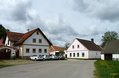 Hameau de Leština.