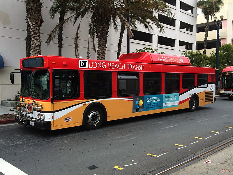 File:Long Beach Transit 2004 New Flyer GE40LF -2424 (17967224520).jpg