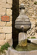 Fontaine place du Beffroi.
