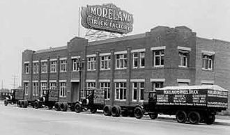 The Moreland Motor Truck Company in Burbank Morelandtruck.jpg