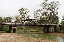 Mungindi Bridge httpsuploadwikimediaorgwikipediacommonsthu
