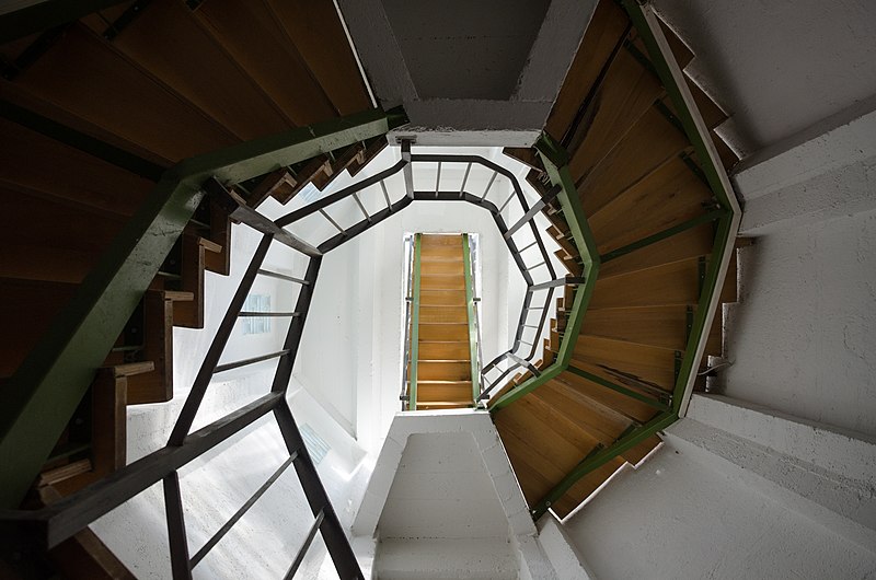 File:Nadenberg Turm stairs (1).jpg