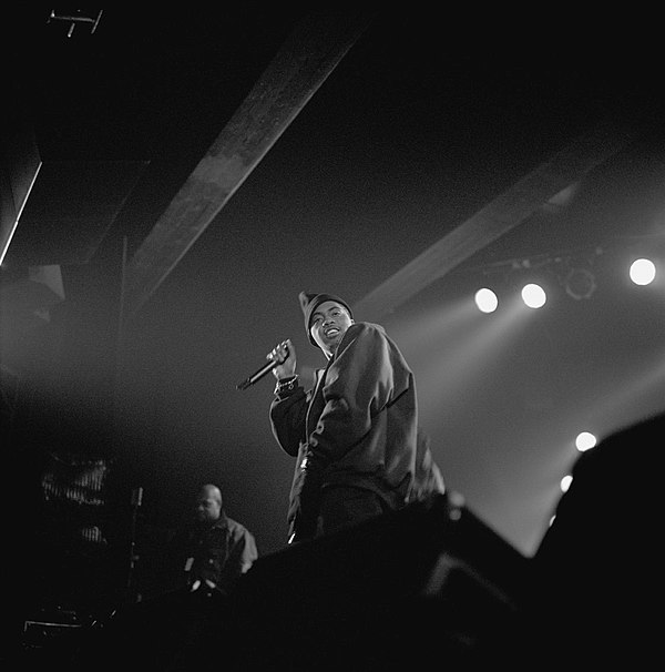 Nas performing in 2003