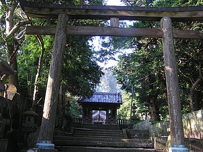 Храм Дзюсанся-дзиндзя