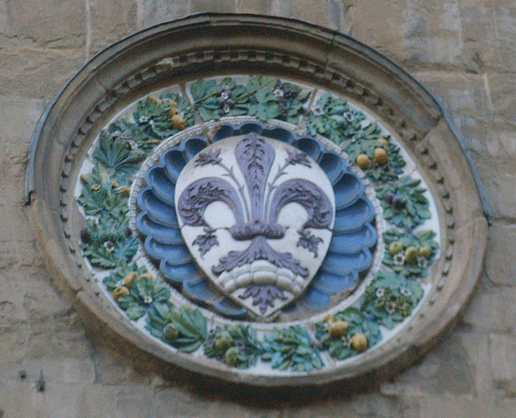 File:Orsanmichele, Robbiana con simbolo di Firenze.JPG