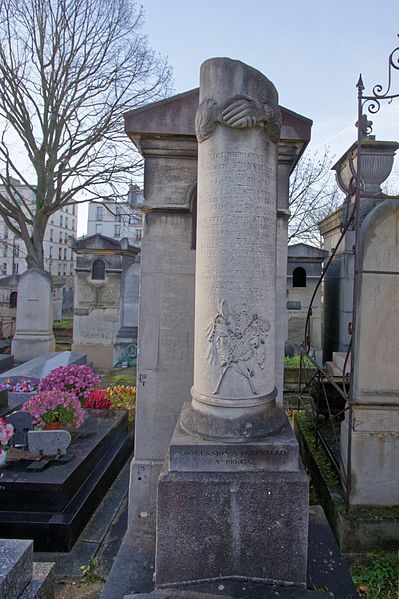 File:Père-Lachaise - Division 60 - Stinville 01.jpg