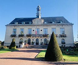 L'hôtel de ville de Aulnay-Sous-Bois.