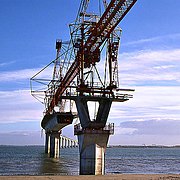 Le pont en construction, vue côté île de Ré