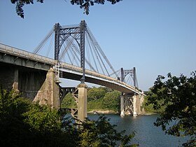 Pont Lezardrev, etre Treger ha Goueloù.
