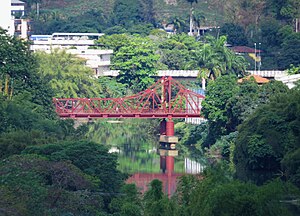 Ponte Metálica - Cataguases MG.jpg