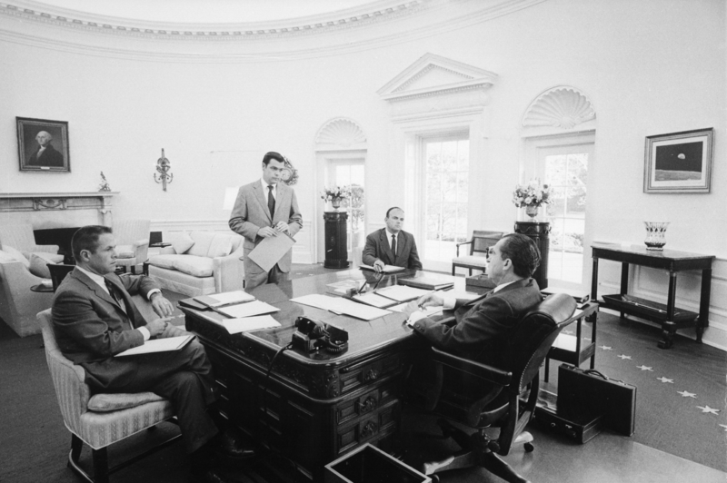 File:President Nixon and chief advisers 1970.png